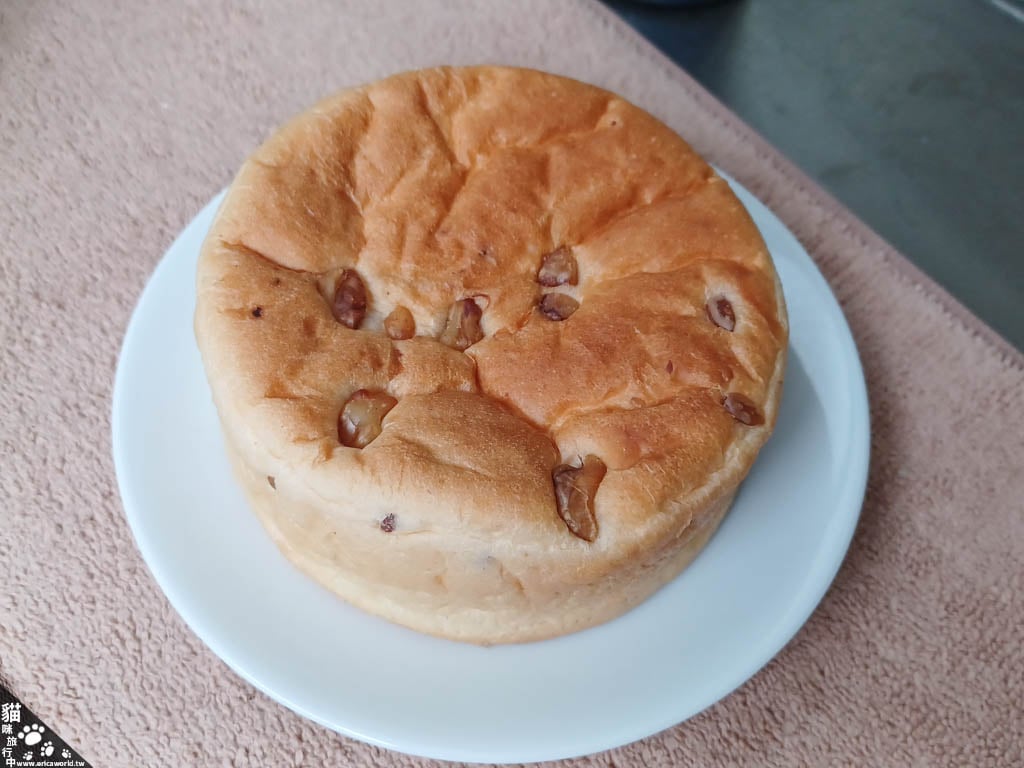 全聯 X 阪急麵包 芝麻豆沙平燒