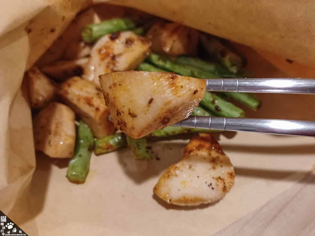 台北 暖男炸雞 秘醬椒鹽杏鮑菇