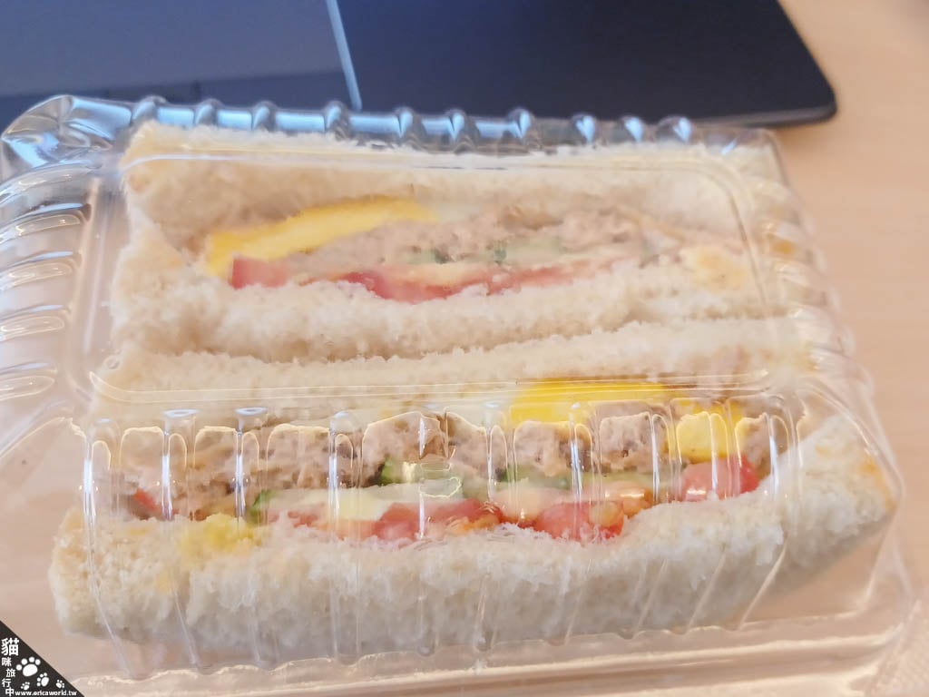 鮪魚三明治 樂利早午餐