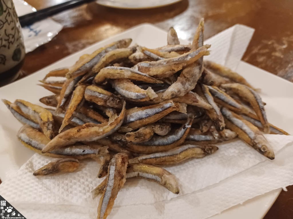 炸丁香魚 和幸安里沖繩料理