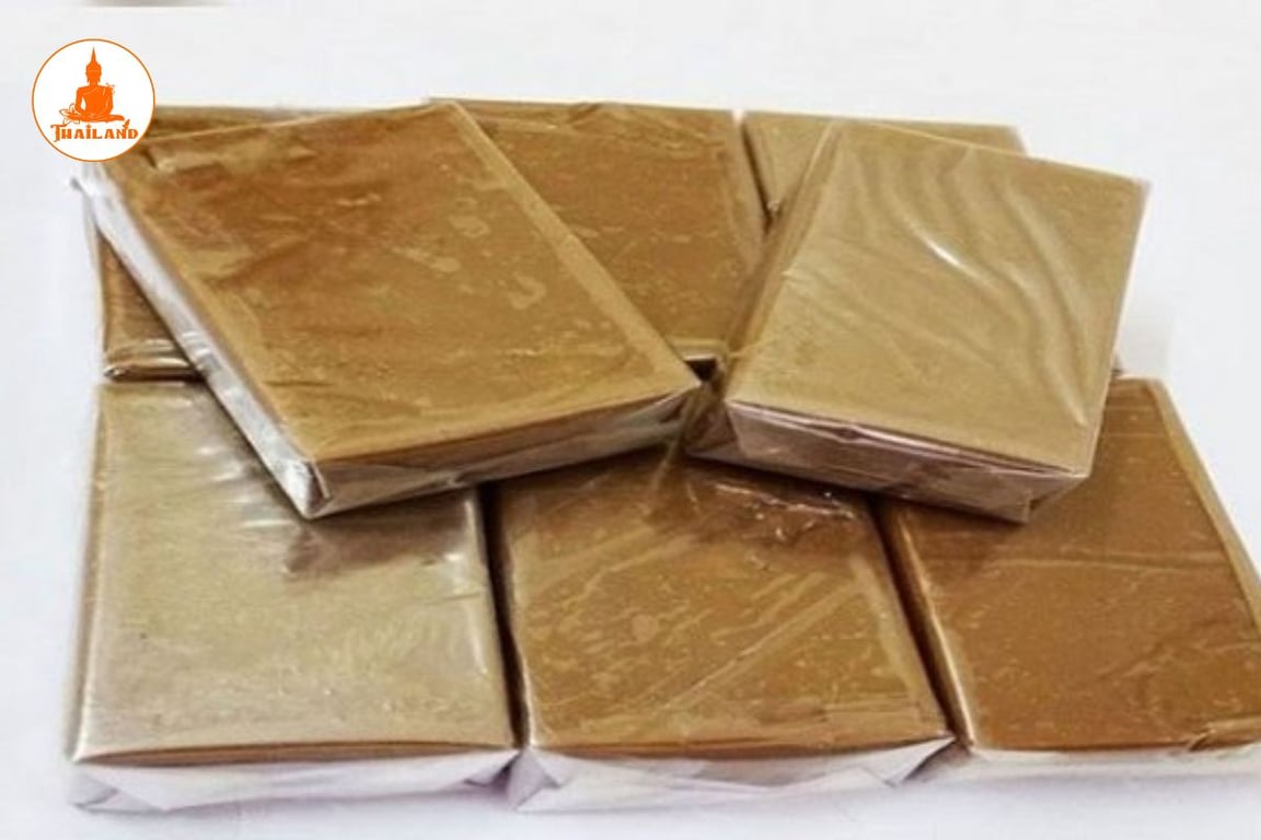 Quá trình sản xuất cao Thái Lan trải qua 3 giai đoạn chính là làm sạch, tẩm sao và cô đặc