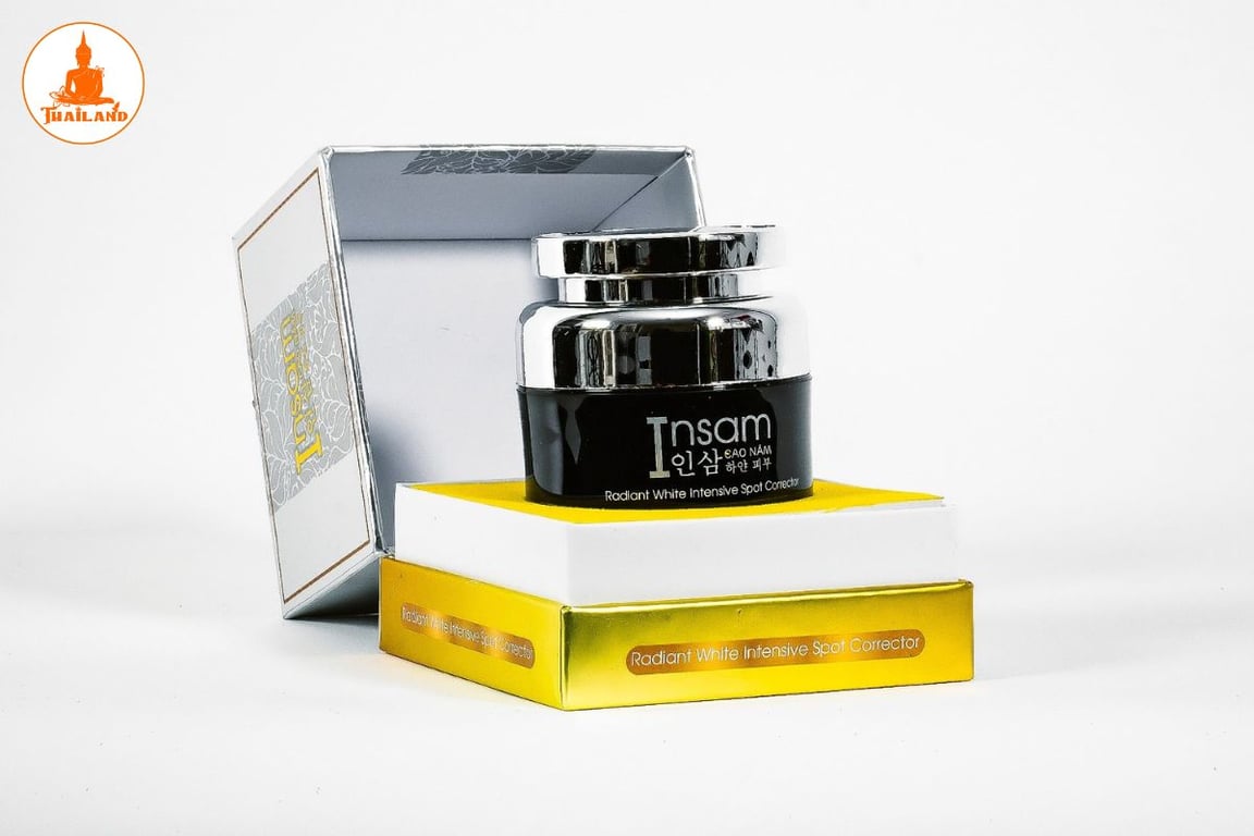 Cao nám hỗ trợ làm đều màu da, giúp giảm hiện tượng da sạm màu, xỉn màu