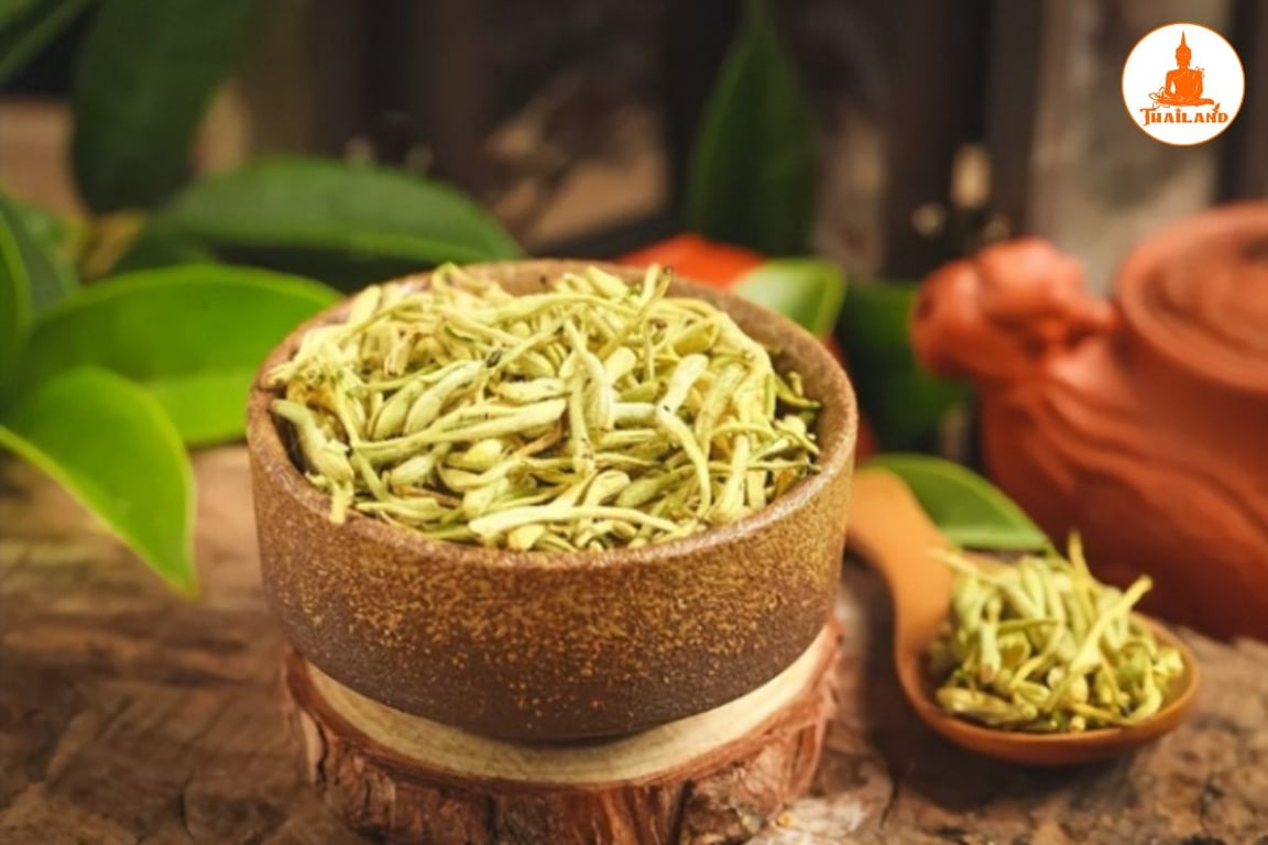 Bài thuốc chữa bệnh từ Kim ngân hoa