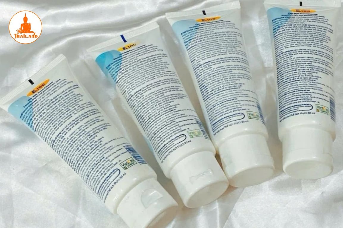 Sữa rửa mặt E100 con bò có độ pH khoảng 5.5