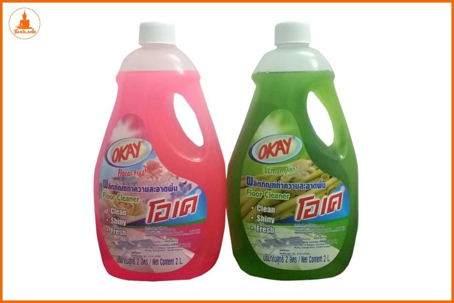 Nước lau sàn Okay không chỉ giúp sàn nhà sạch bóng vượt trội mà còn lưu lại hương thơm tự nhiên