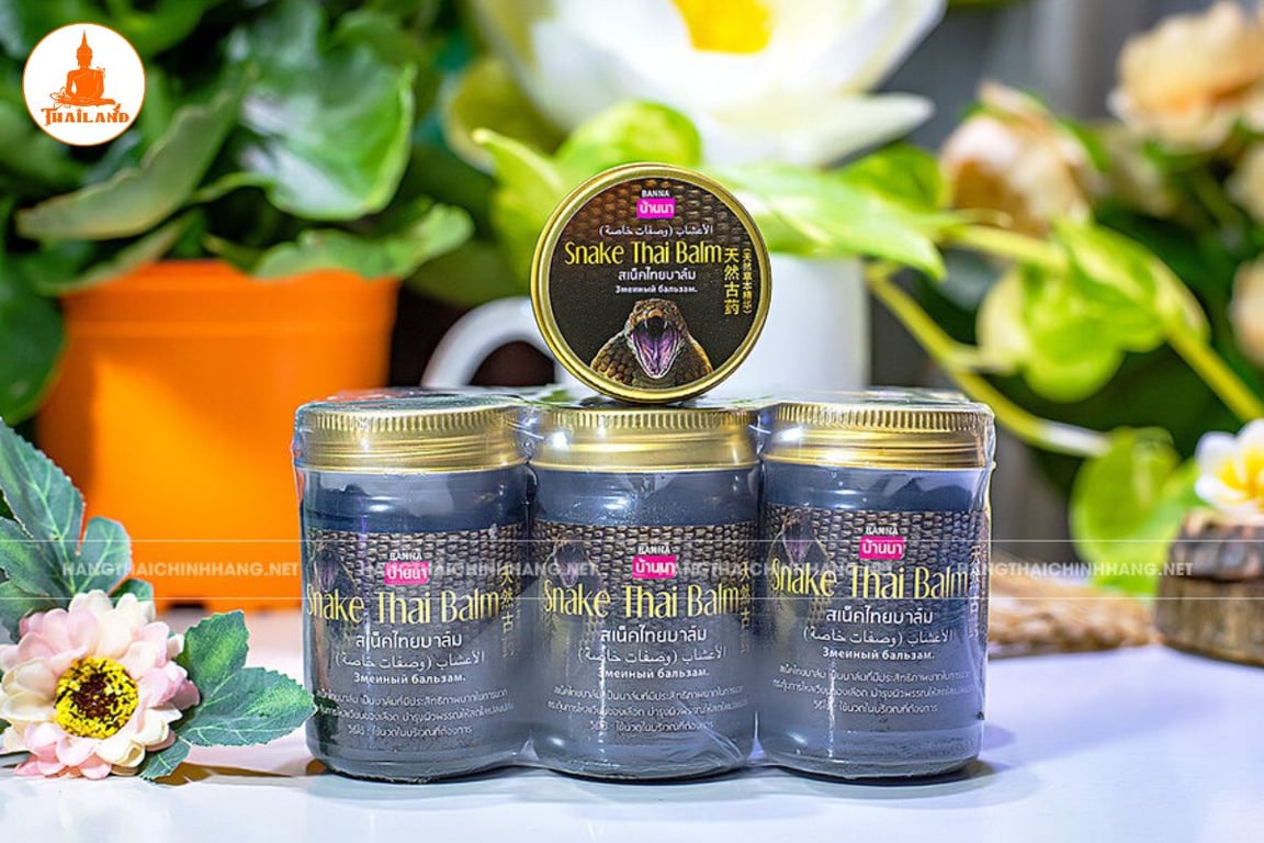 Dầu cù là rắn Snake Thai Balm chỉ nên sử dụng ngoài da