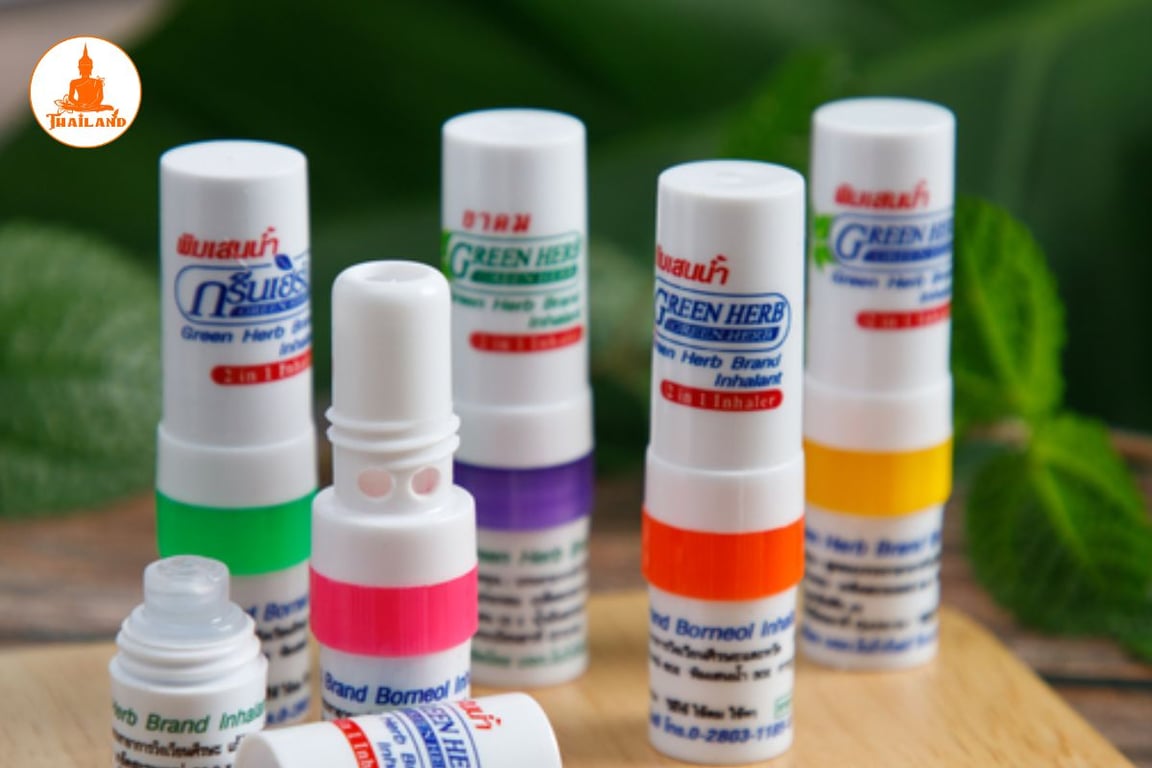 Ống hít mũi Green Herb được thiết kế 2 đầu tiện lợi