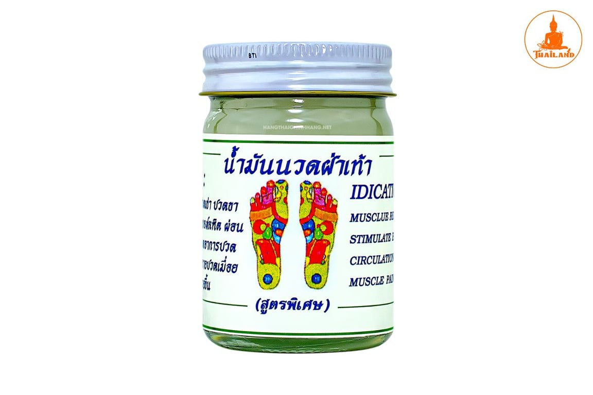 Dầu cù là massage lòng bàn chân