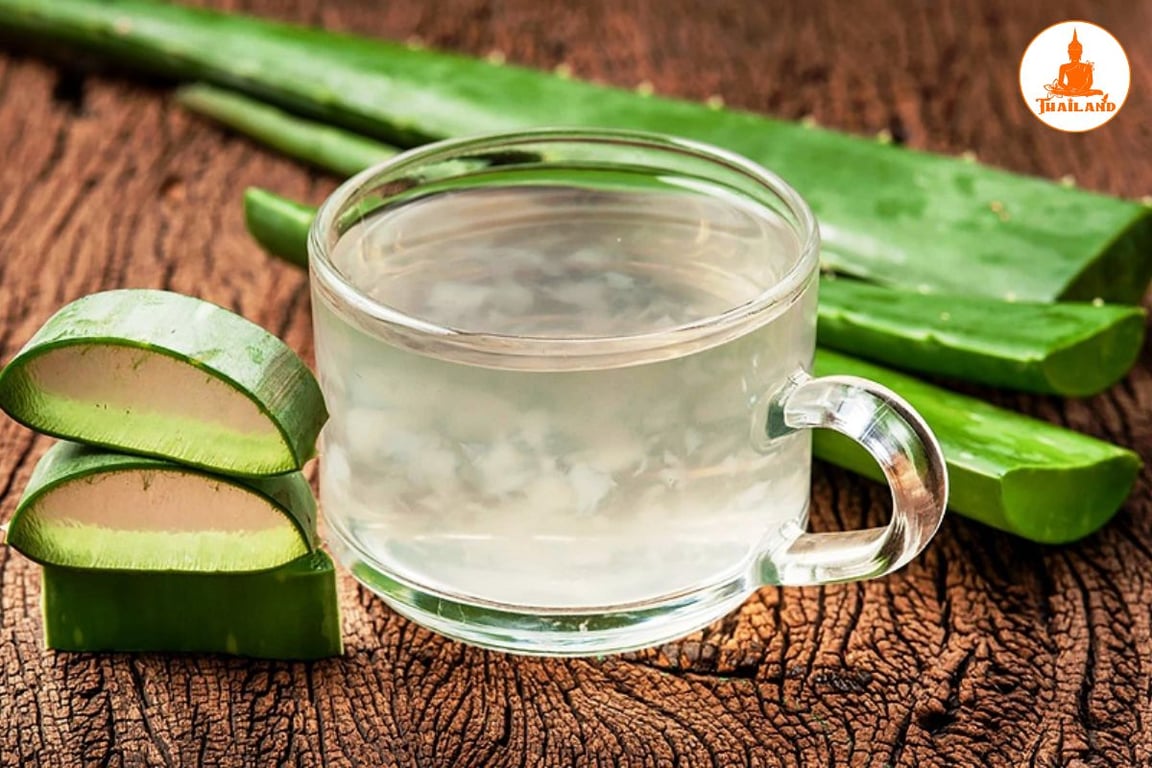 Uống nước nha đam