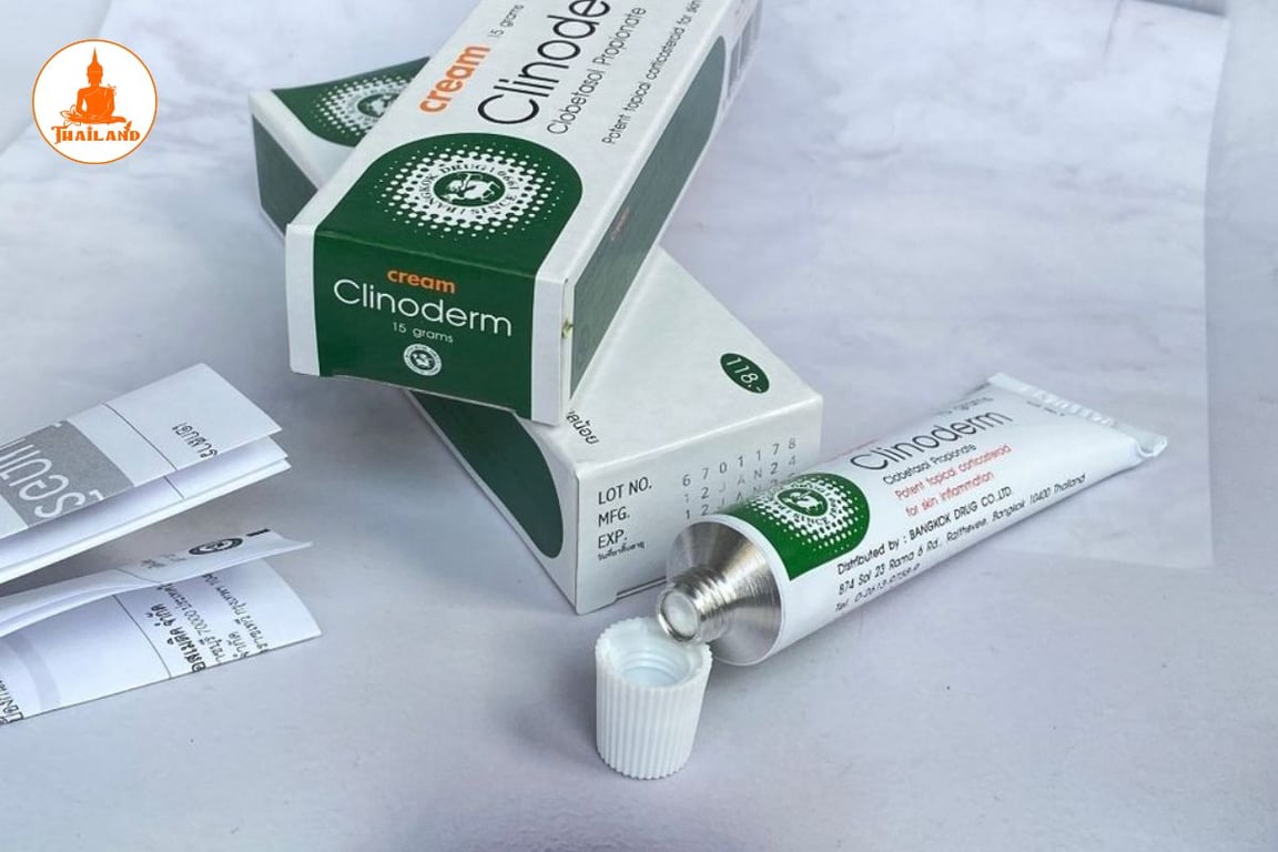 Kem Clinoderm có kết cấu dạng kem đặc, màu trắng
