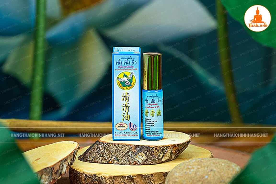 Dầu lăn Khuynh Diệp Cheng Cheng