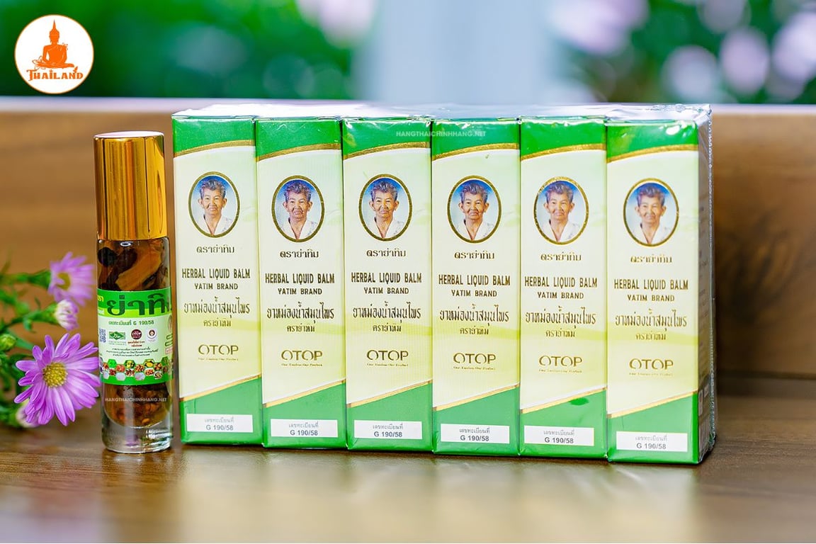 Dầu lăn 22 vị rất tiện lợi khi mang theo bên người và dễ sử dụng trong nhiều trường hợp khác nhau