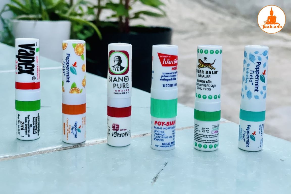 Các tinh dầu tự nhiên như bạc hà, long não hỗ trợ làm dịu niêm mạc mũi, giảm tiết dịch nhầy