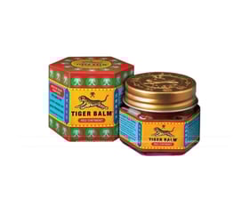 Dầu cù là con hổ đỏ Tiger Balm Red Ointment