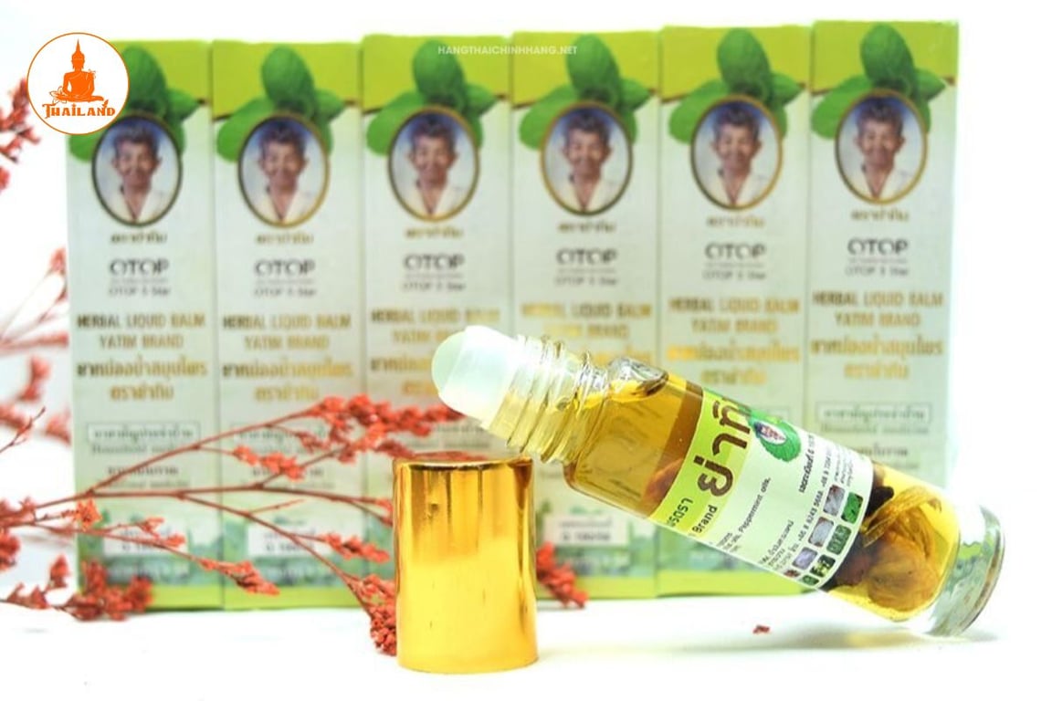 Dầu gió thảo dược 18 vị giúp giảm nhanh các triệu chứng đau đầu, nghẹt mũi, sổ mũi