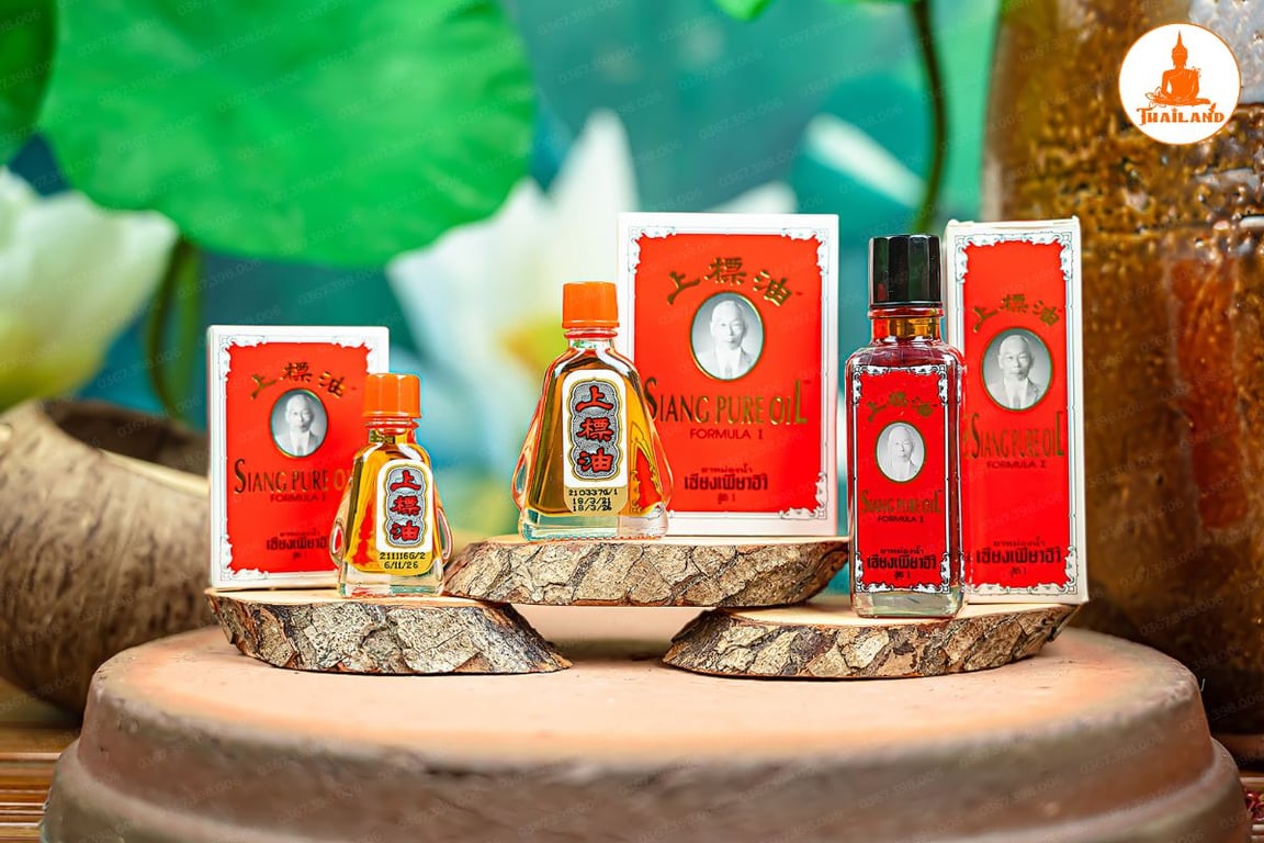 Dầu gió Thái Lan Siang Pure Oil là loại dầu gió được sử dụng phổ biến tại Thái Lan cũng như nhiều quốc gia châu Á
