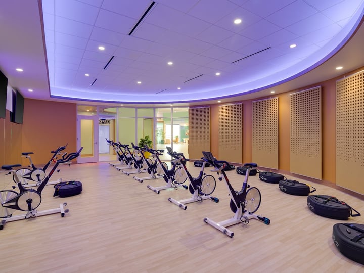 Love.Life Holistic Health & Wellness Club clinic photo 9