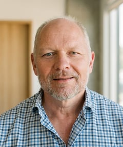 Andy Griffiths, OBE, FRCA, FCMI portrait