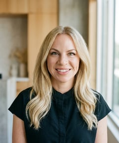 Arin Szuch, NP, FNP portrait