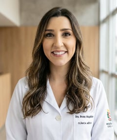 Bruna Magalhães, MD portrait