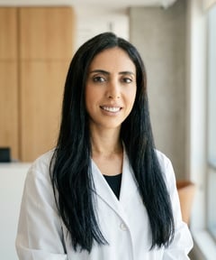 Clara Mazloum, MSc, RD portrait