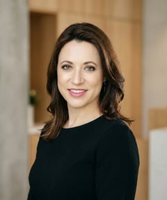Dvora Vislovski portrait