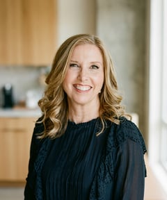 Karin Robbins, LCSW, MSW, SEP portrait