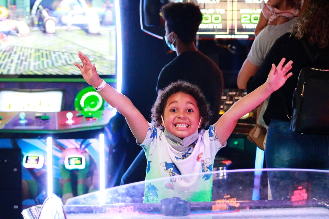 Bowling and arcade action at Les Trois Monkeys Montreal