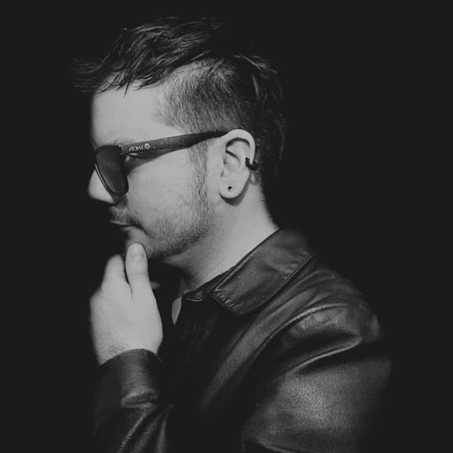 M. Sebastían Quezada