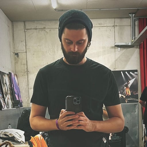 Chris Glade | GodzillaBig