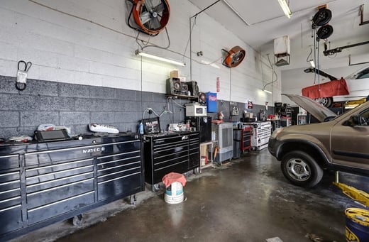 Alexanders Auto Repair