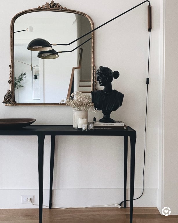 Black Entry Table