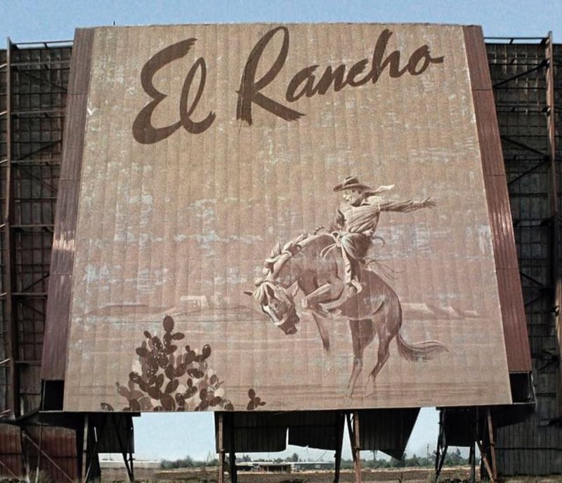 This is the back side of the screen, which faced the intersection of W. Alma Avenue and Vine Street. It had a huge depiction of a cowboy on a horse with a lasso on an earth-toned background, all outlined in glowing white neon to give a backlit effect.