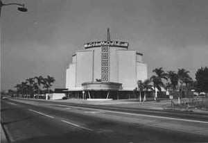 Gilmore Drive In Theatre