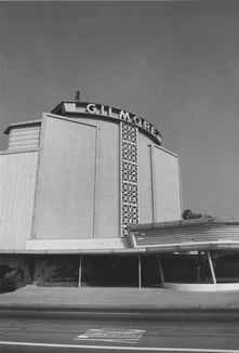 Gilmore Drive In Theatre