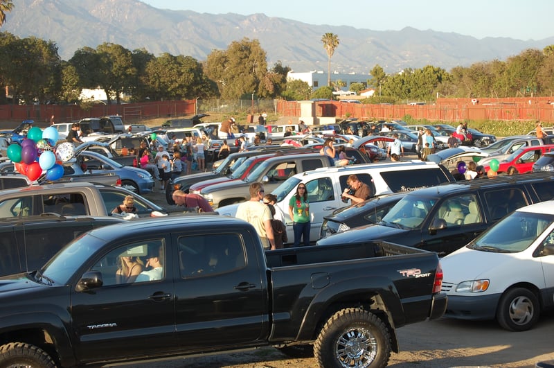 Crowd for 1st show of Iron Man 2. Location reopens after a 19 year hiatus.