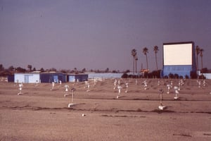 snack bar and screen