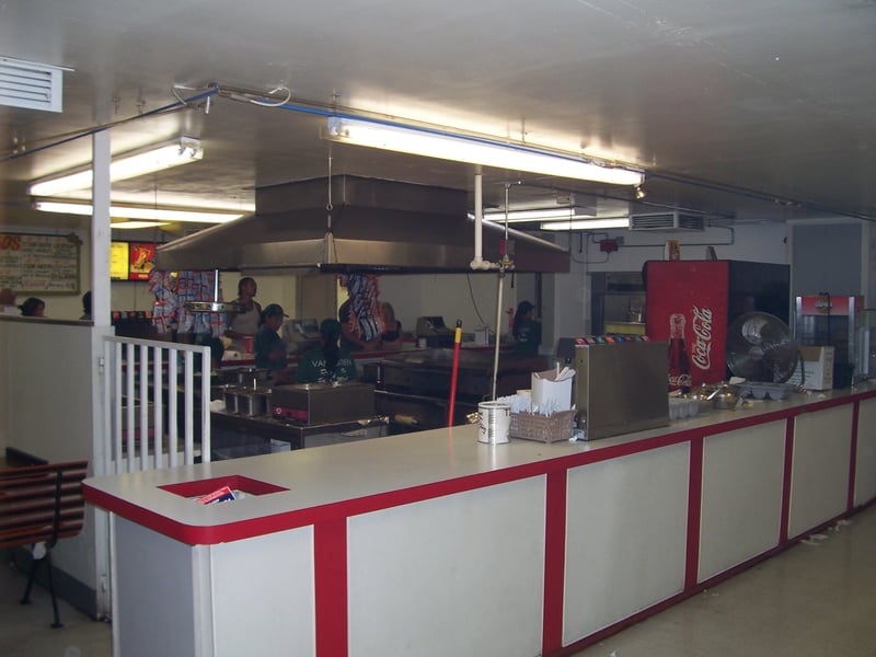 This is the interior of the Van Buren's snack bar. This was early in the evening as SoCalDIMS was setting up our informational material and the kitchen help was cooking the food...especially the carne asada!!