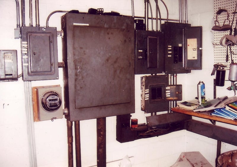 Old electrical installations are still present in the converted projection room