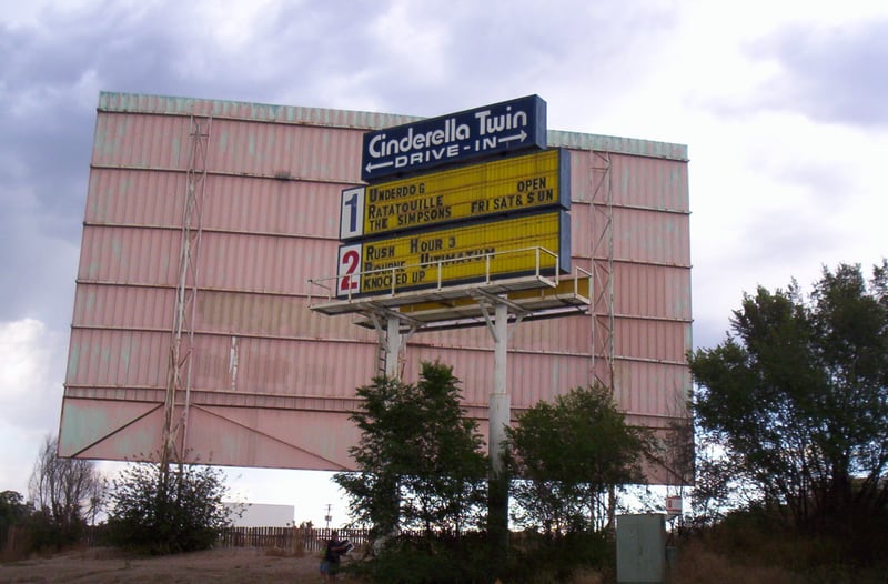 Here's the Cinderella Twin sign taken behind the west screen. You can see the east screen in the background.