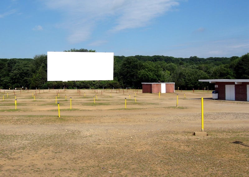 Closer shot of main screen and brick projectionbooth.