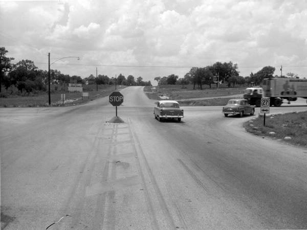 S.R. 50  U.S. 27 looking west. Clervue sign seen in the backround