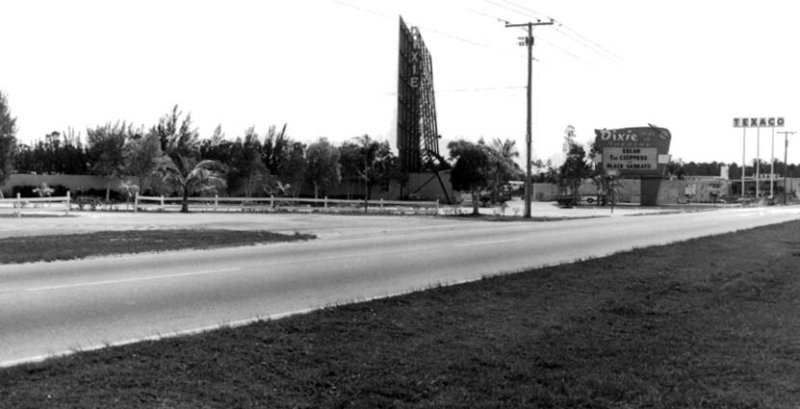 1965 - the Dixie Drive-In Theatre at 14601 S. Federal Highway US 1, Miami 14601 S. Federal Highway US 1, Dade County, Florida