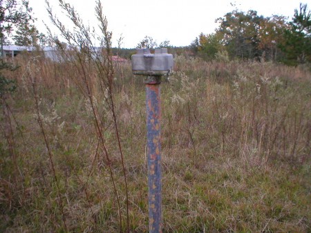 One of the remaining speaker poles in Screen #1 field.