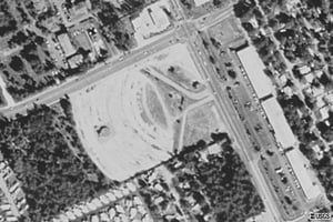 Nova Drive-In screen gone after storm's can still see round concession projection area... U.S.G.S. satellite image