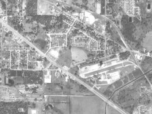 Late 1969 arial survey from FIPS 12095 tile 85 of still active Ri-Mar Drive-In