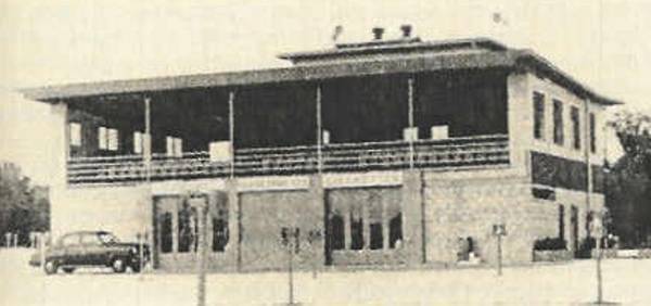 This building contained concessions and restrooms on the first floor, a 350-seat enclosed auditorium on the second, and the projection room on the third floor. Photo from Kerry Segrave's book.