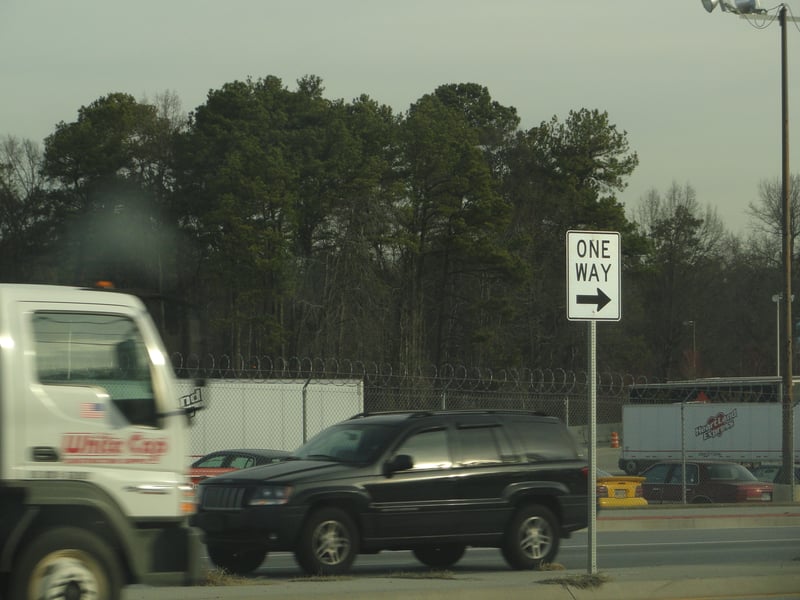 former site-now home to Heartland Express Trucking 3347'23.85N 8429'56.70W