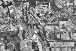 Intsection of Chattahoochee Ave & Marrietta Blvd.  Nothing remains of the Bolton Drive-in.