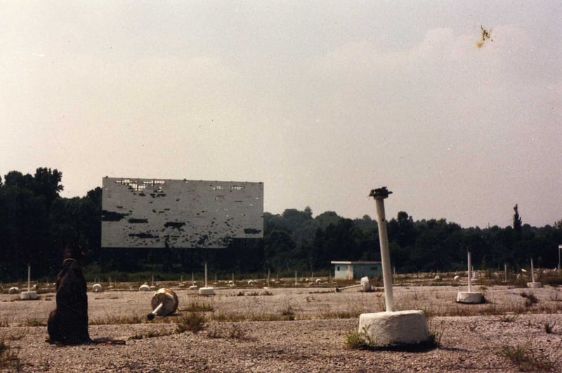 Picture of the Glenwood's screen years after the drive-in closed. Photo taken back in 1985 by Keith Wilson.
